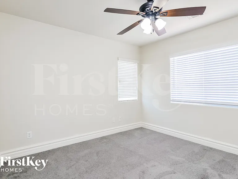 9742 Marcelline Ave — Photo 12
