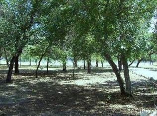 210 Terry Ln, Lytle, TX 78052