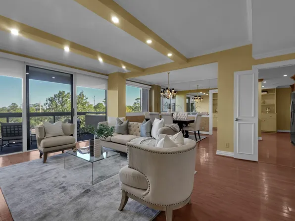 49 Briar Hollow Ln Unit 504, Houston, TX 77027