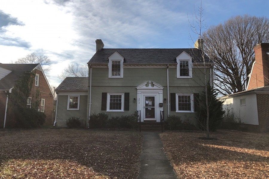 1st image of 3412 Montrose Ave