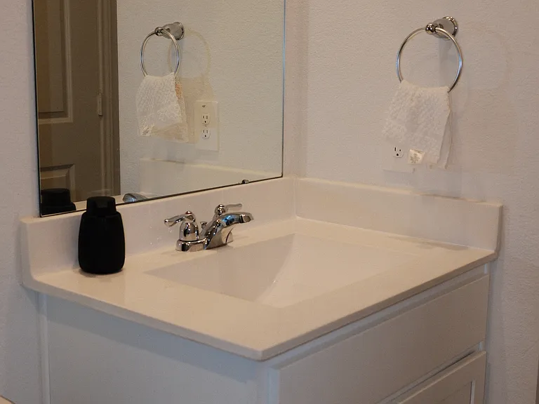 Guest Full Bath - First Floor