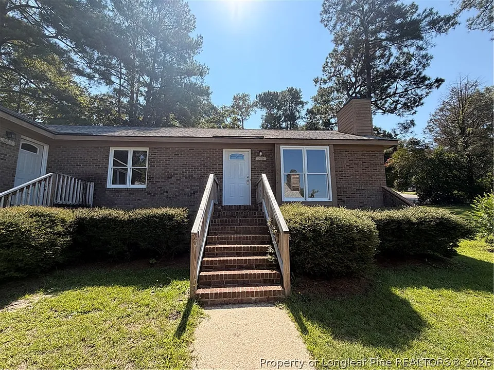 529 Coronation Dr