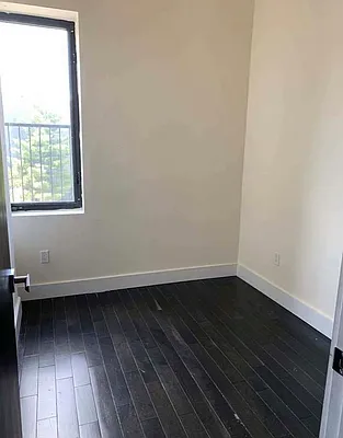 Rented by Brooklyn Group | media 32