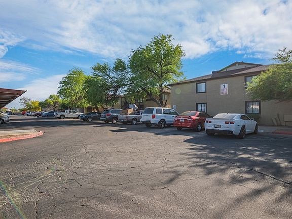 4th image of 6016 S Park Ave
