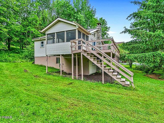 2nd image of 2368 Tanglewood Ln