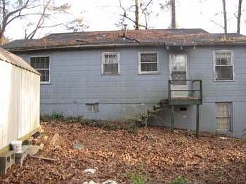 2nd image of 2200 42nd St