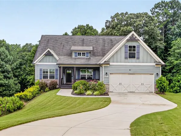 1215 Shiva Blvd, Winder, GA 30680
