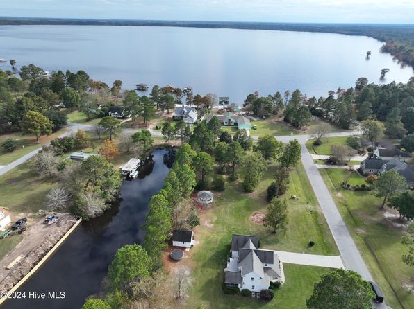 163 Bull Bay Drive, Harrells, NC 28444