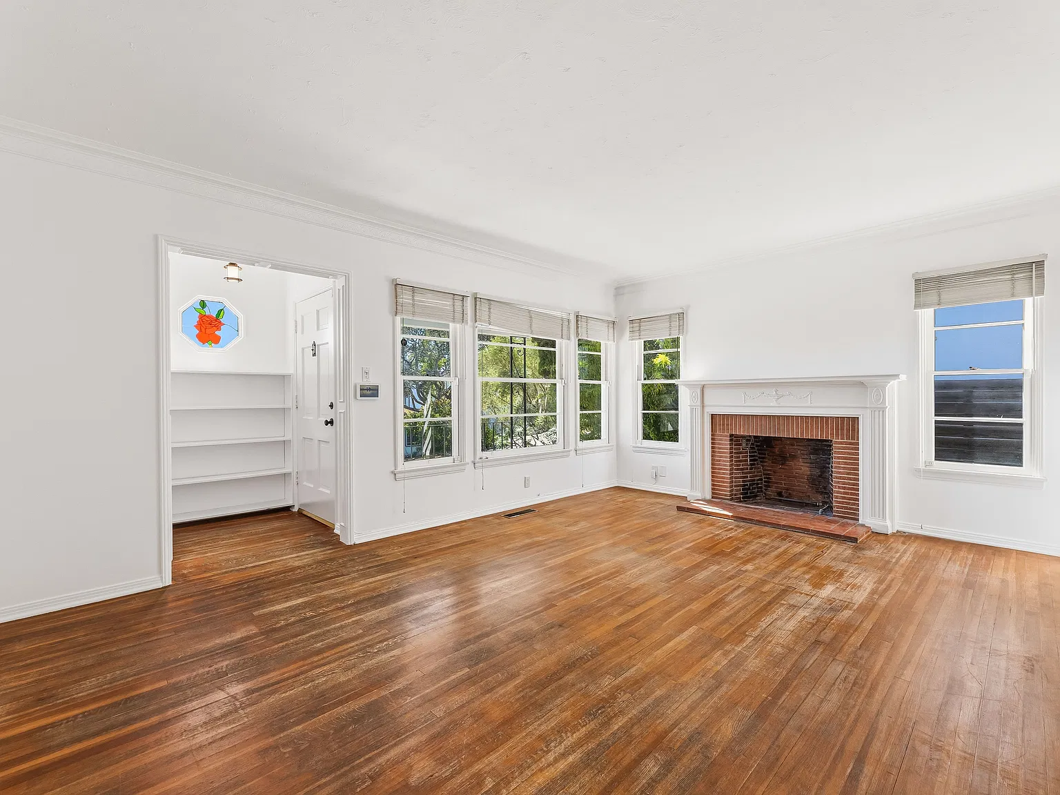 1503 Ashland Ave — Photo 4