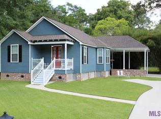 425 Donald Dr, Denham Springs, LA 70726