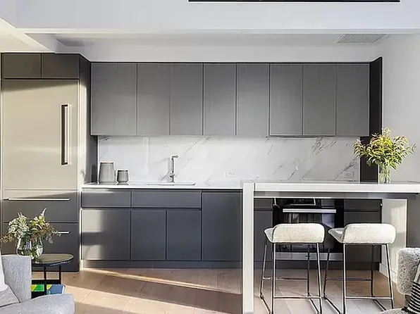 300 West 30th Street image 1 of 12