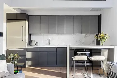 300 West 30th Street, #PHB