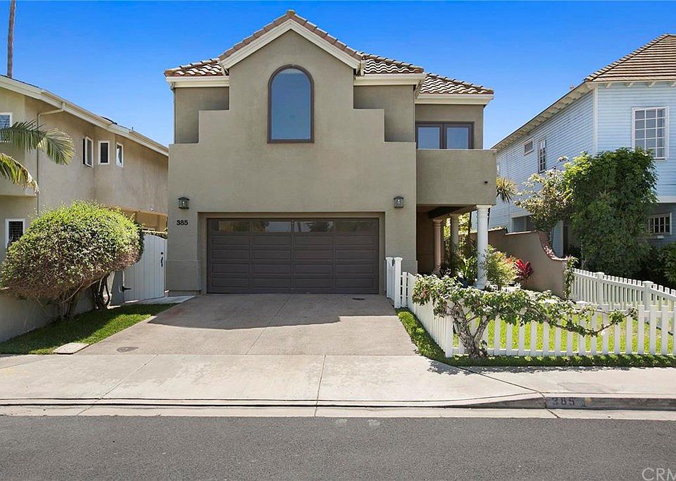 1st image of 385 La Perle Ln