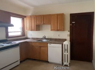 124 Hillside Rd #2, Watertown, MA 02472