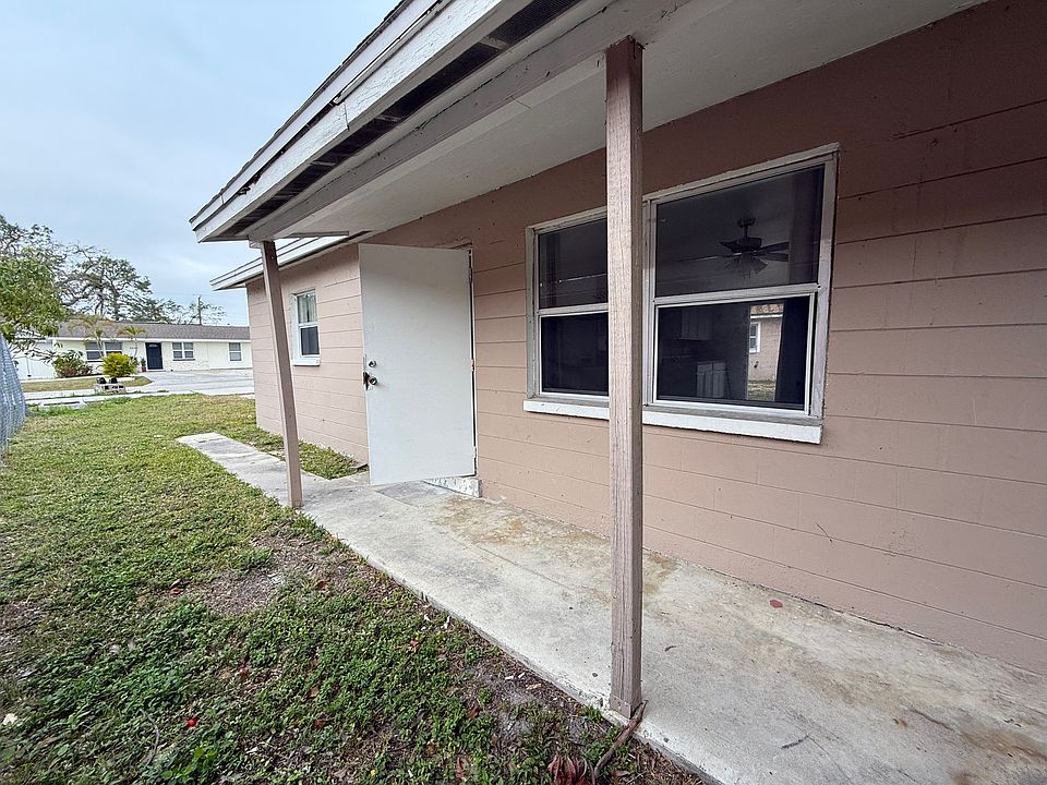 1st image of 5645 7th Ave