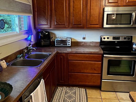 Updated Kitchen with Stainless Appliances