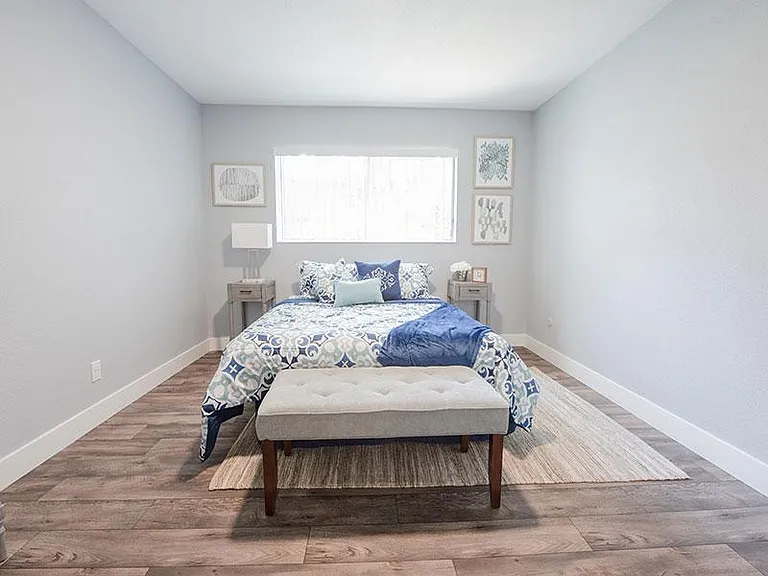 Aspenwood Apartments — Photo 9