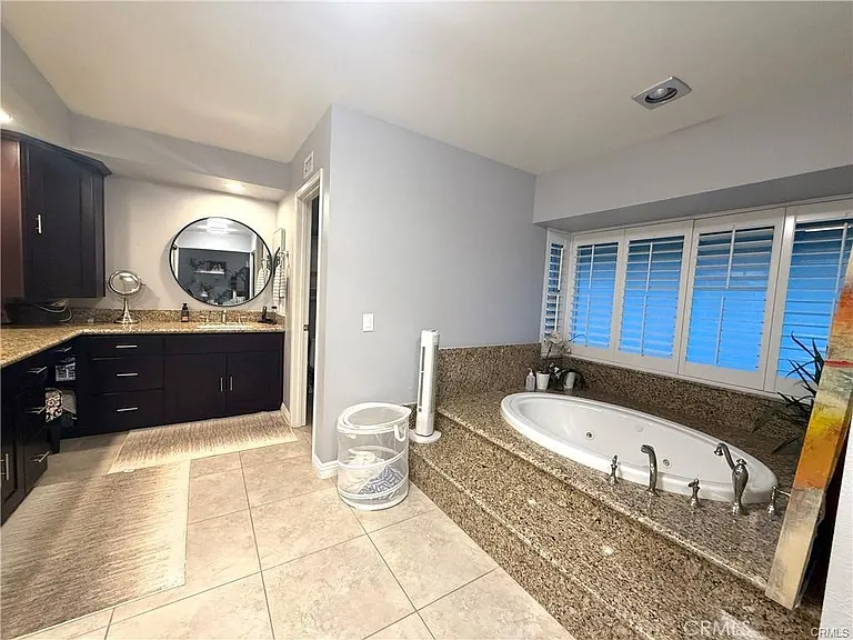 548 Sycamore Ave — Photo 11
