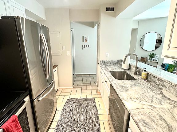 5th image of 2100 Langston Blvd APT 241