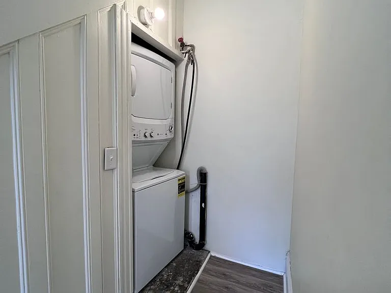 427 Saint Joseph St #2 — Photo 8