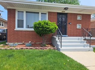 12737 S May St, Calumet Park, IL