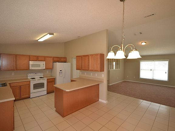 5th image of 4136 Bald Eagle Dr