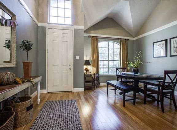 4th image of 2200 Great Bear Ln