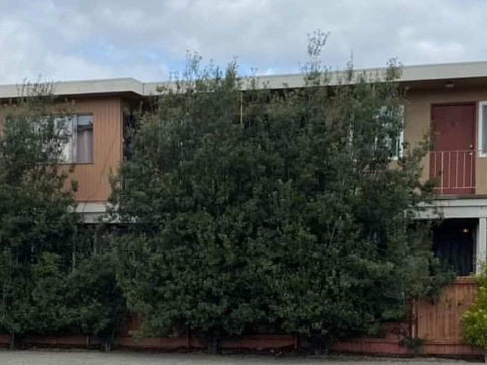 1st image of 888 W Sunset Blvd #894