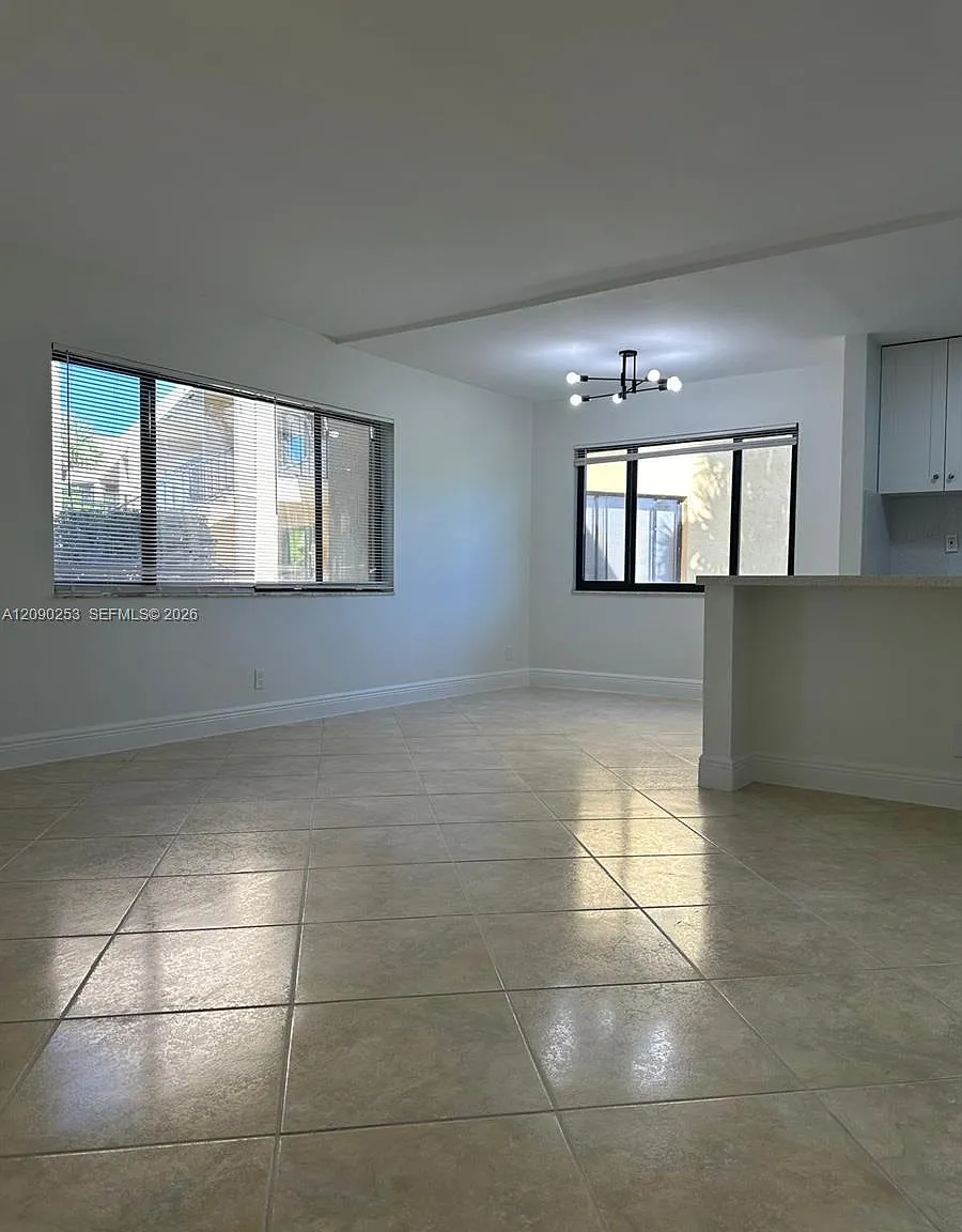 2 bed, 2.0 bath, $2,100 — Photo 3