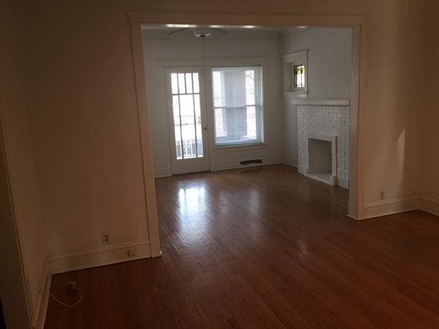1st image of 1737 W Catalpa Ave #2E