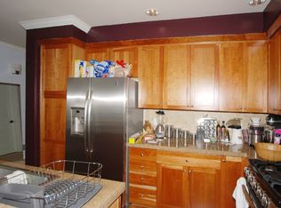 505 5th Ave S UNIT 203, Edmonds, WA 98020