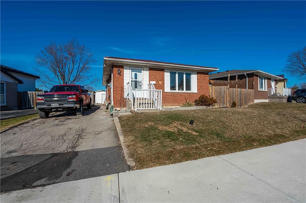 135 Gordon Drummond Ave, Hamilton, ON L8J 1G1 Zillow