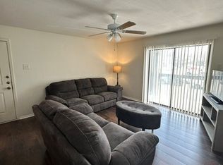 218 N Texas Blvd APT 201, Denton, TX 76201
