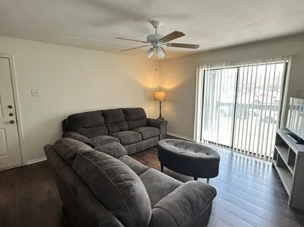 218 N Texas Blvd, Denton, TX