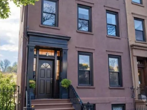 119 Grand Street image 1 of 26