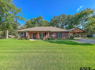 3324 An County Rd #2202, Palestine, TX 75803