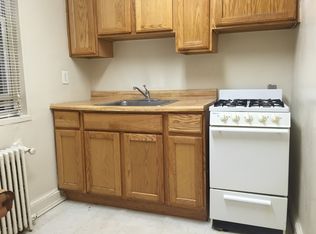 8806 Manchester Rd #2, Silver Spring, MD 20901