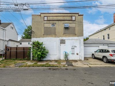 172 Lyon St, Paterson, NJ, 07524