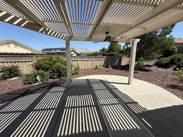 2544 Woodacre Ln — Photo 15