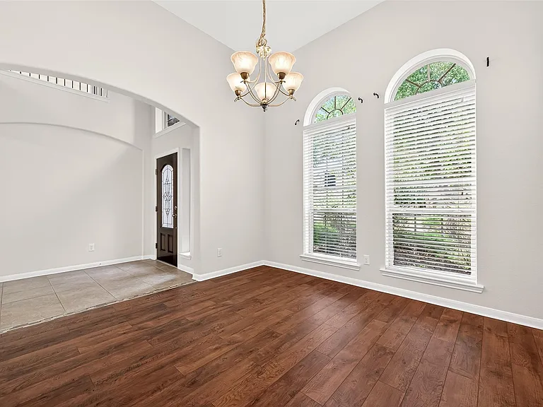 17415 Sandalisle Ln — Photo 10