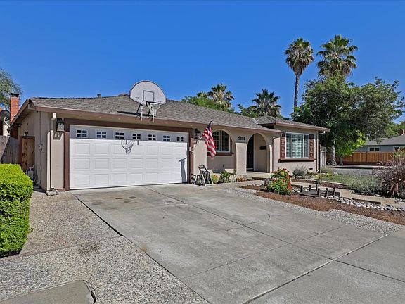 2nd image of 5098 Tottenham Ct