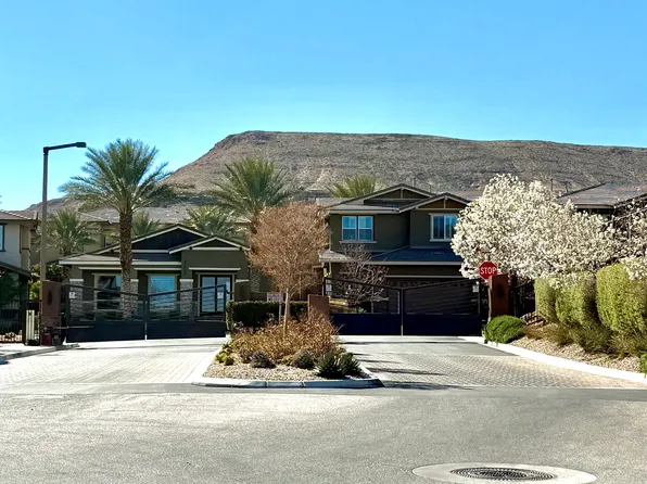 5707 Garriga Dr, Las Vegas, NV 89135