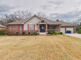 407 Holly Grove Dr, Mountain Home, AR 72653