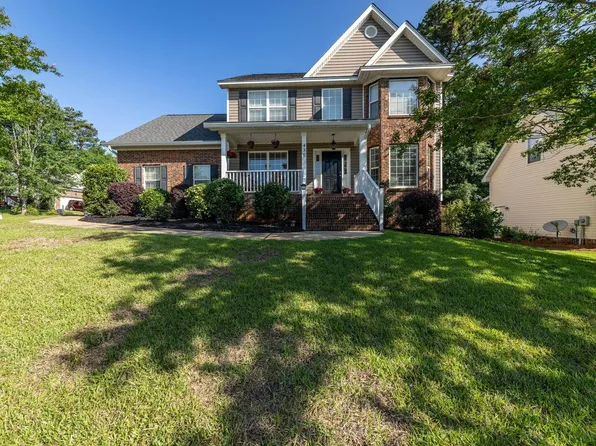 430 Keowee Dr, Lexington, SC 29072