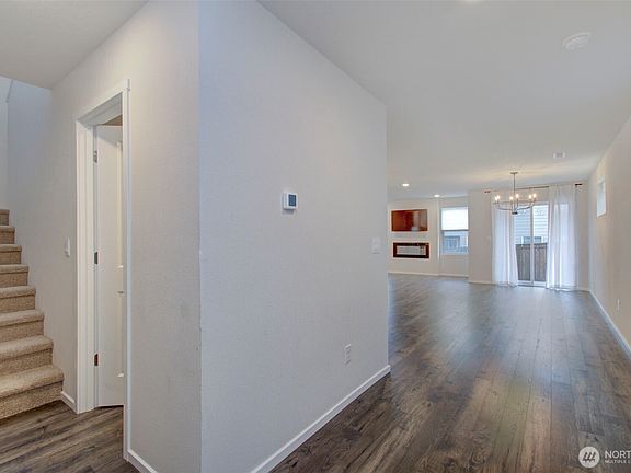 3rd image of 17503 NW 10th Avenue