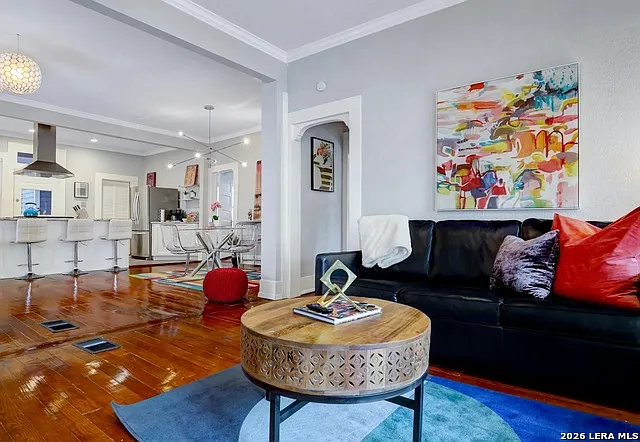141 E Woodlawn Ave #1 — Photo 6
