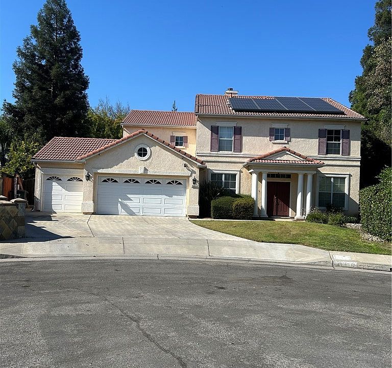 2nd image of 2602 E Deyoung Dr