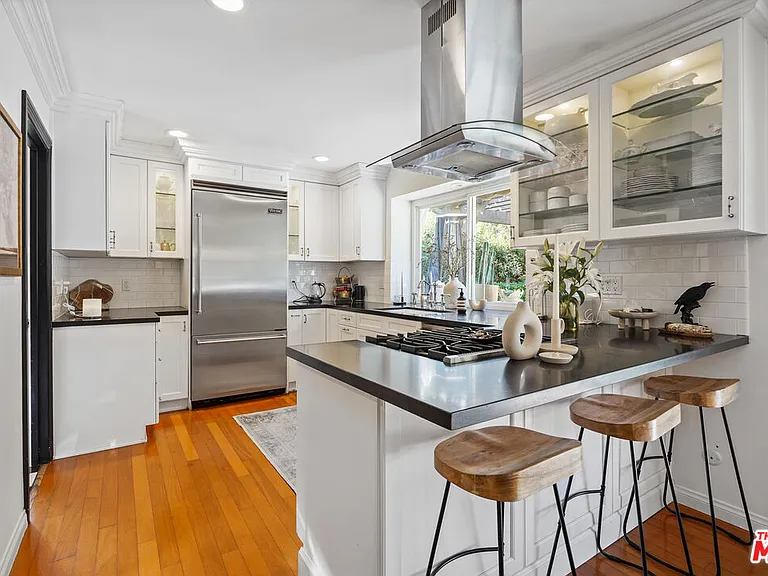 5025 Dantes View Dr — Photo 5