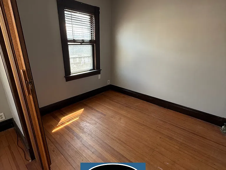 41 Main St N #2 — Photo 7