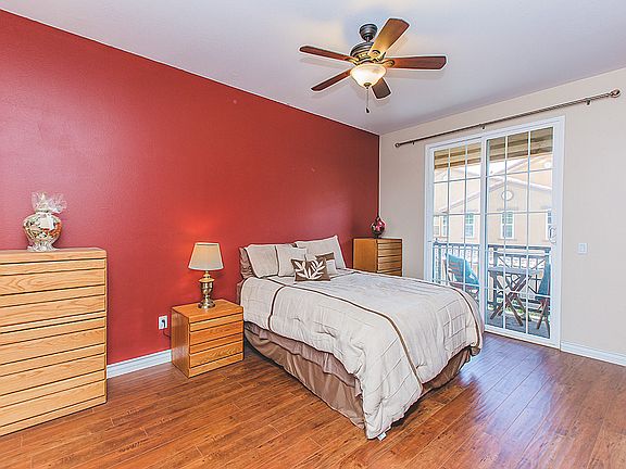 4th image of 28595 Herrera St